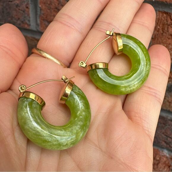 Green Portofino Diva 18K Gold Stainless Steel Hoop Earrings - Picture 7 of 17